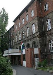  2013. 09. 17. Teázó a Szabolcs utcában